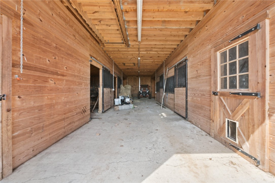 208 W Mud Pike Pike, Somerset, Pennsylvania image 18