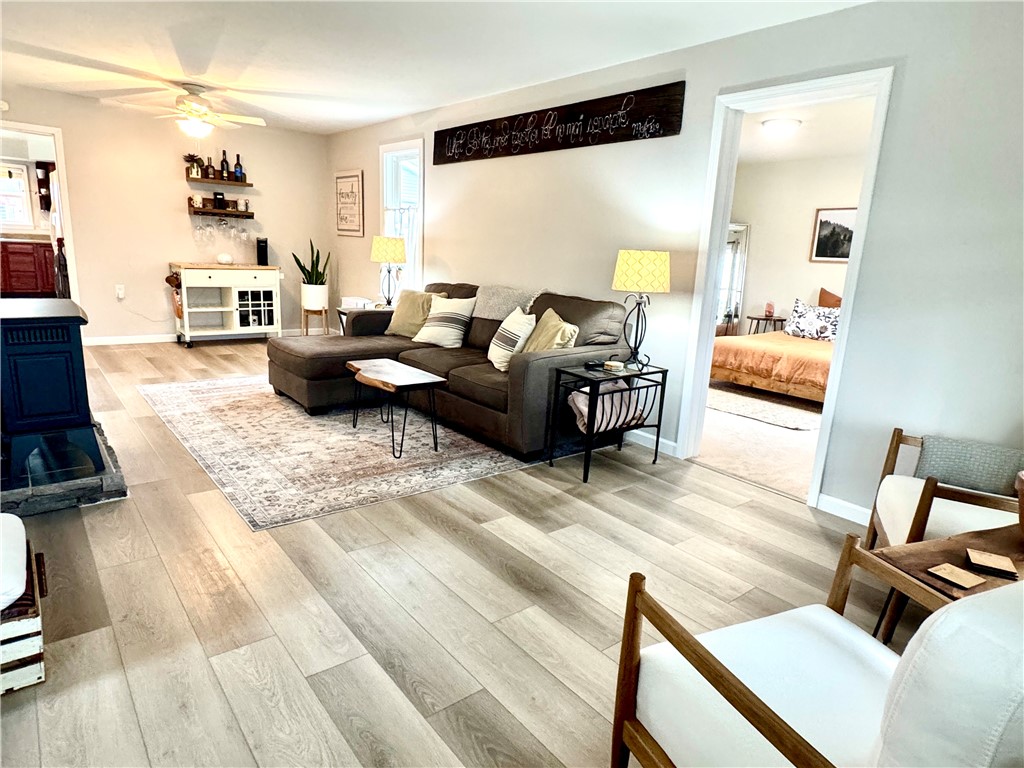 Twp Of But NW, Pennsylvania 16001, United States, 3 Bedrooms Bedrooms, ,1 BathroomBathrooms,Residential,Contingent,102387