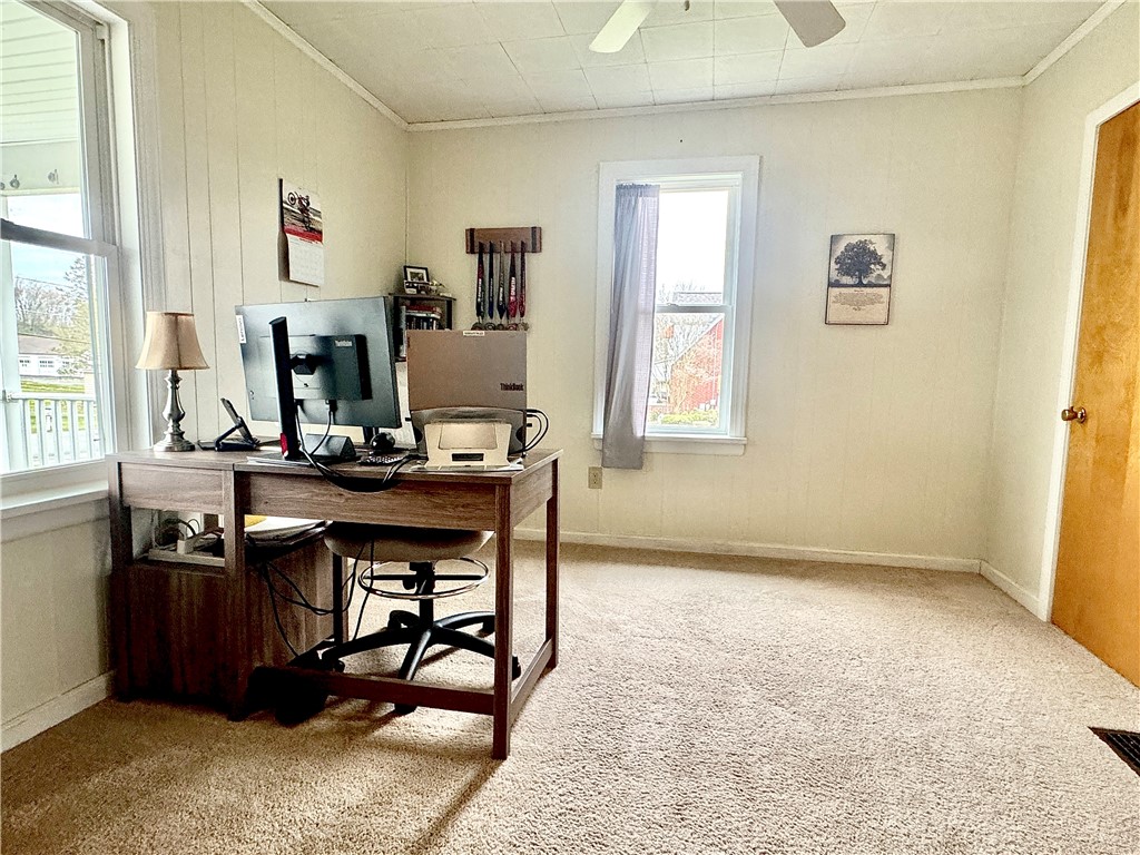 Twp Of But NW, Pennsylvania 16001, United States, 3 Bedrooms Bedrooms, ,1 BathroomBathrooms,Residential,Contingent,102387