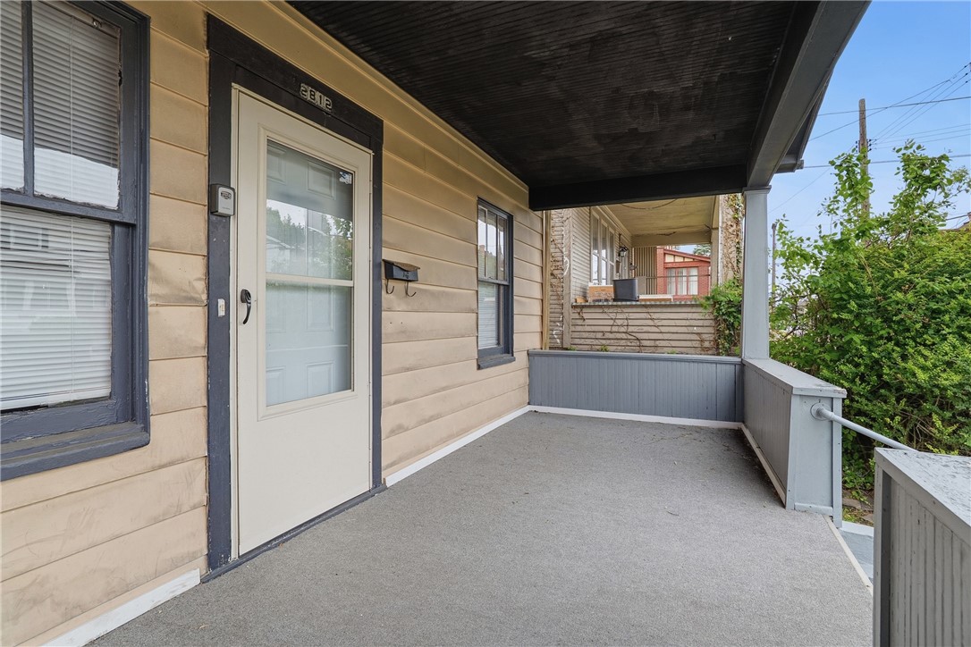 2812 Jenny Lind Street