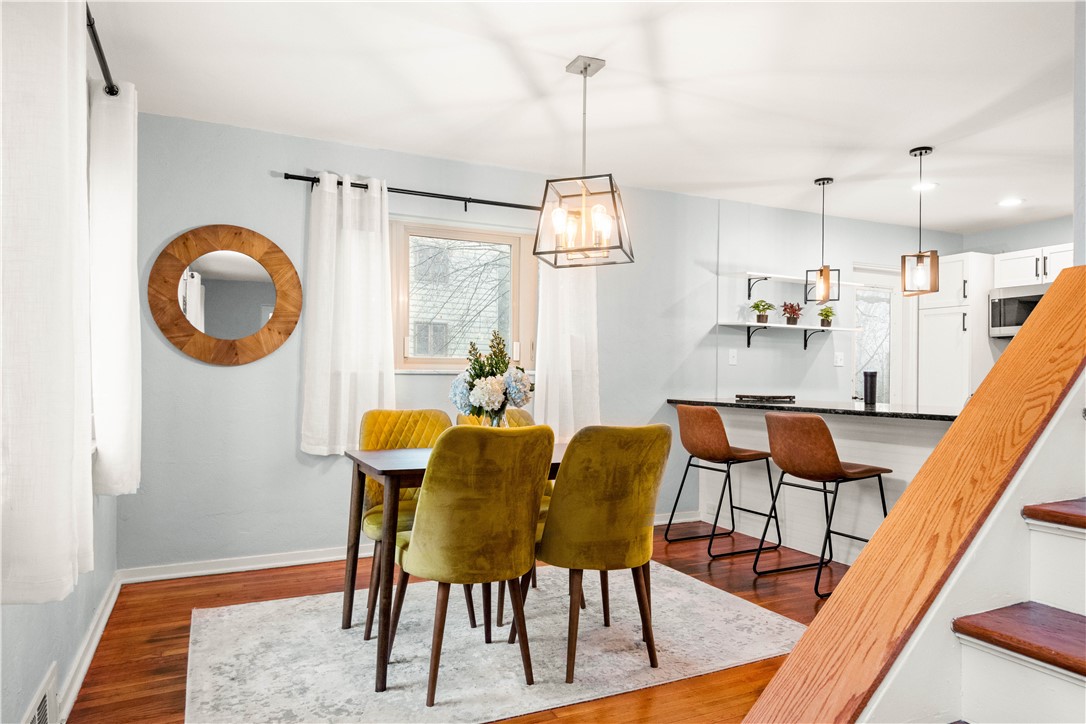 Upper St. Clair, Pennsylvania 15241, United States, 3 Bedrooms Bedrooms, ,4 BathroomsBathrooms,Residential,Pending,8389