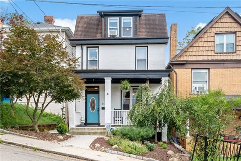 Photo of 348 Albert St, Pittsburgh, PA 15211 (MLS # 1763448)