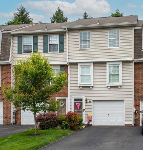 Photo for 208 Green Court