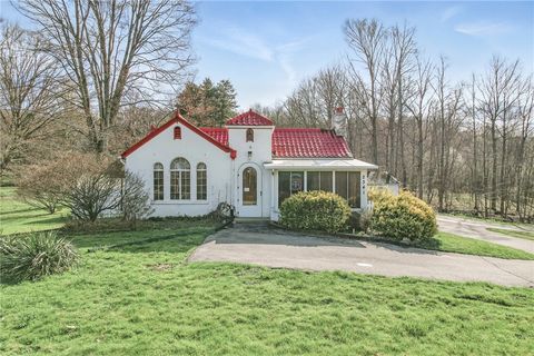 Photo of 2341 S Hermitage Rd, Hermitage, PA 16148 (MLS # 1747294)