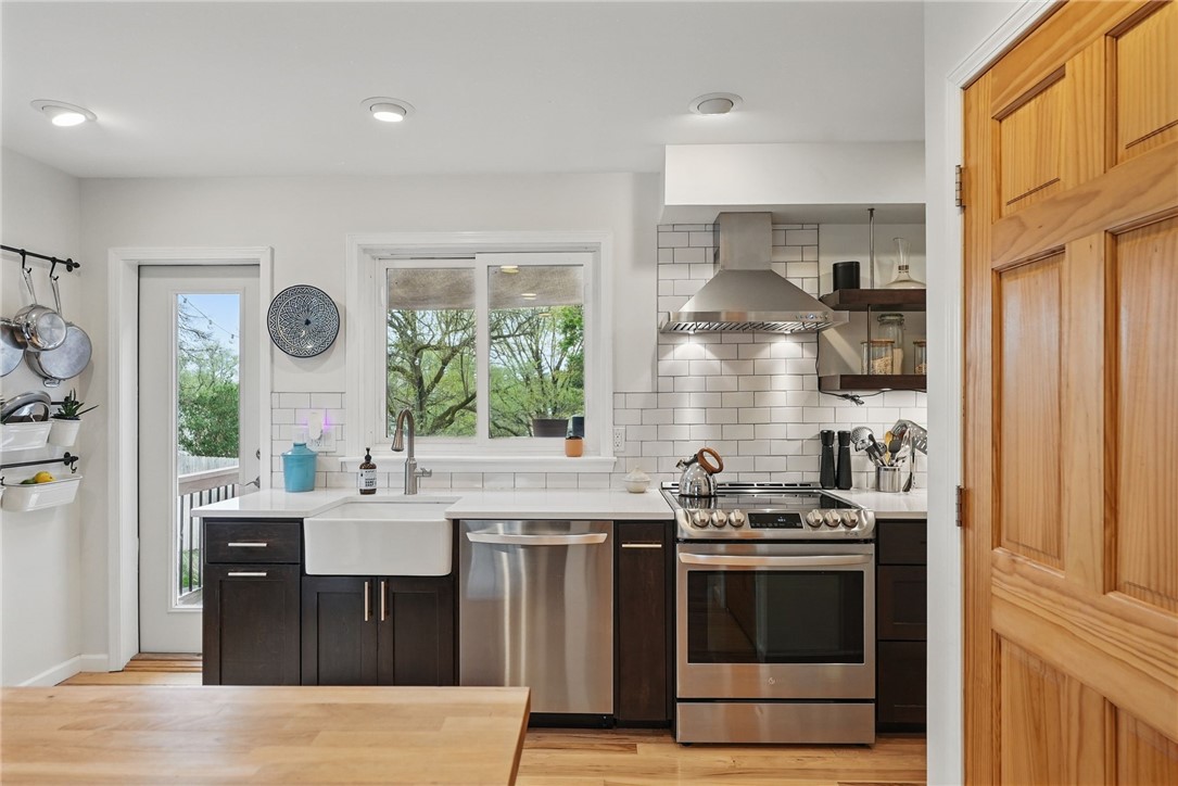 Stanton Heights, Pennsylvania 15201, United States, 3 Bedrooms Bedrooms, ,2 BathroomsBathrooms,Residential,Active,121633