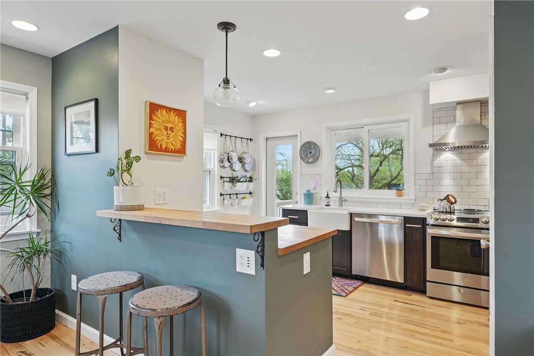 Stanton Heights, Pennsylvania 15201, United States, 3 Bedrooms Bedrooms, ,2 BathroomsBathrooms,Residential,Active,121633
