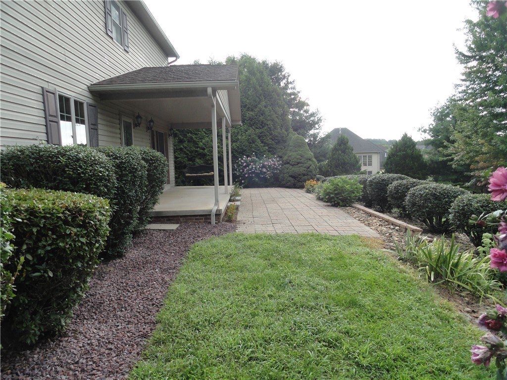 104 Spring Ridge Drive
