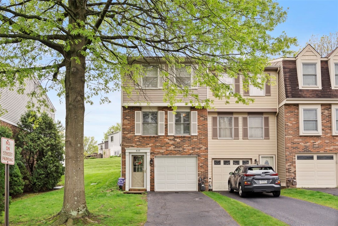 410 Redrome Cir E