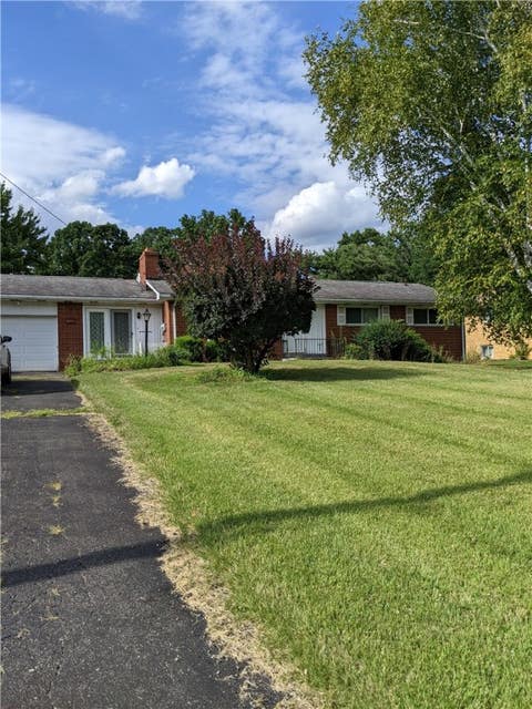 Photo for 129 Oak Hills Manor