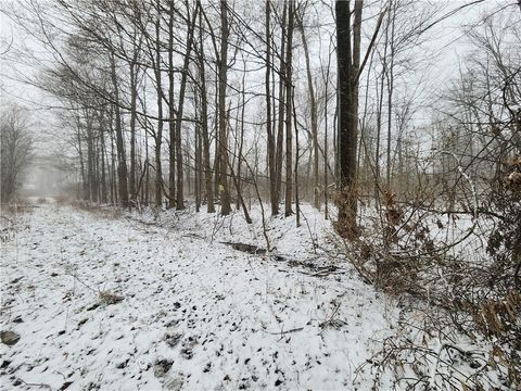 43068 Township Rd New Vernon Twp PA 16114