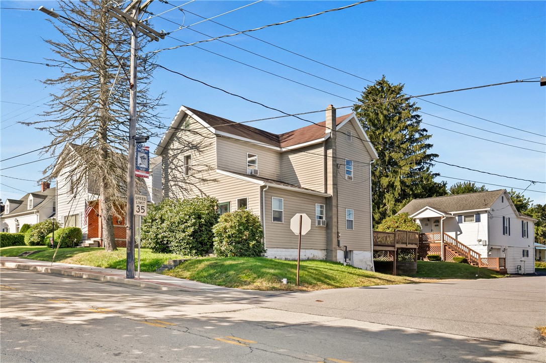 Berlin, Pennsylvania 15530, United States, 3 Bedrooms Bedrooms, ,1 BathroomBathrooms,Residential,Contingent,206484