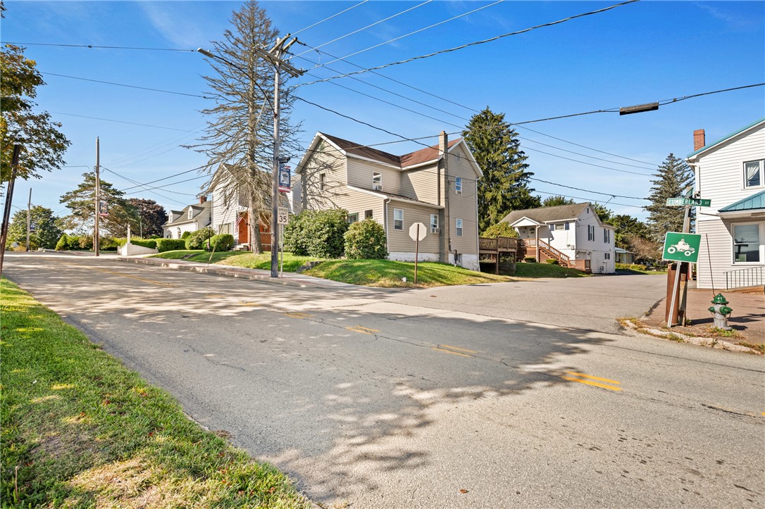 Berlin, Pennsylvania 15530, United States, 3 Bedrooms Bedrooms, ,1 BathroomBathrooms,Residential,Contingent,206484