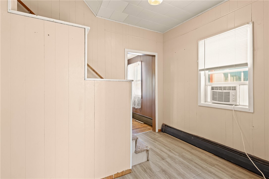 Berlin, Pennsylvania 15530, United States, 3 Bedrooms Bedrooms, ,1 BathroomBathrooms,Residential,Contingent,206484