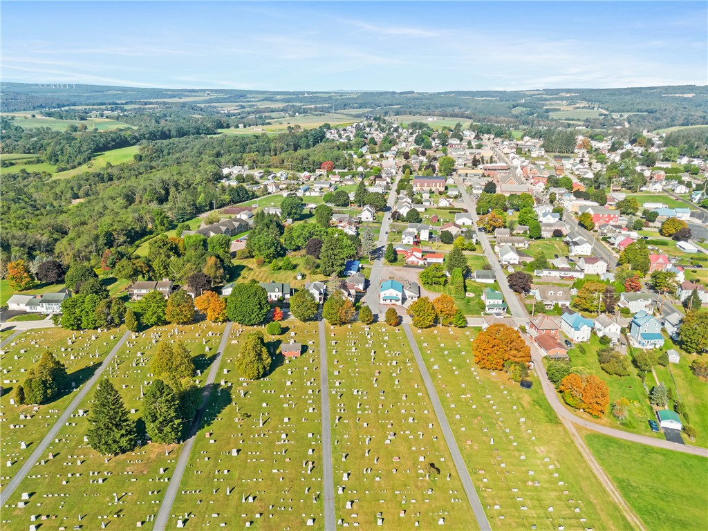 Berlin, Pennsylvania 15530, United States, 3 Bedrooms Bedrooms, ,1 BathroomBathrooms,Residential,Contingent,206484