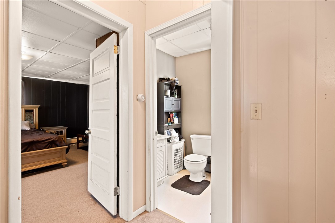 Berlin, Pennsylvania 15530, United States, 3 Bedrooms Bedrooms, ,1 BathroomBathrooms,Residential,Contingent,206484