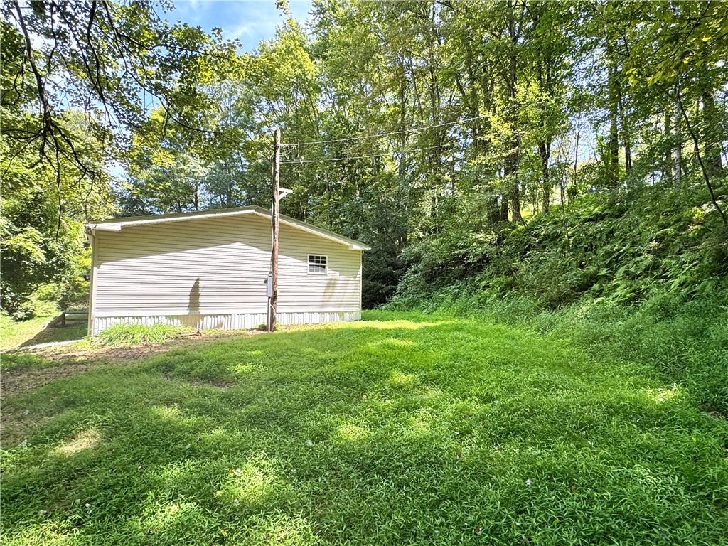 Forward Twp, Pennsylvania 16033, United States, 3 Bedrooms Bedrooms, ,3 BathroomsBathrooms,Residential,Active,189723