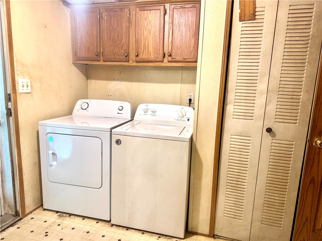 Forward Twp, Pennsylvania 16033, United States, 3 Bedrooms Bedrooms, ,3 BathroomsBathrooms,Residential,Active,189723