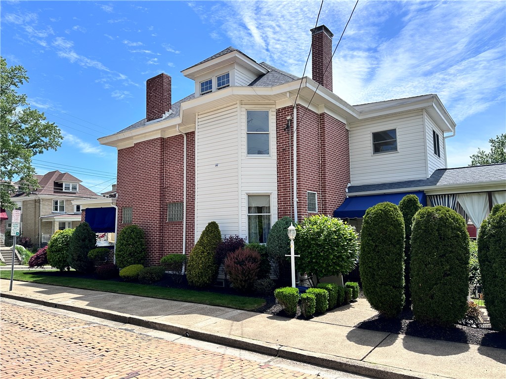 Dormont, Pennsylvania 15216, United States, 4 Bedrooms Bedrooms, ,2 BathroomsBathrooms,Residential,Contingent,129430