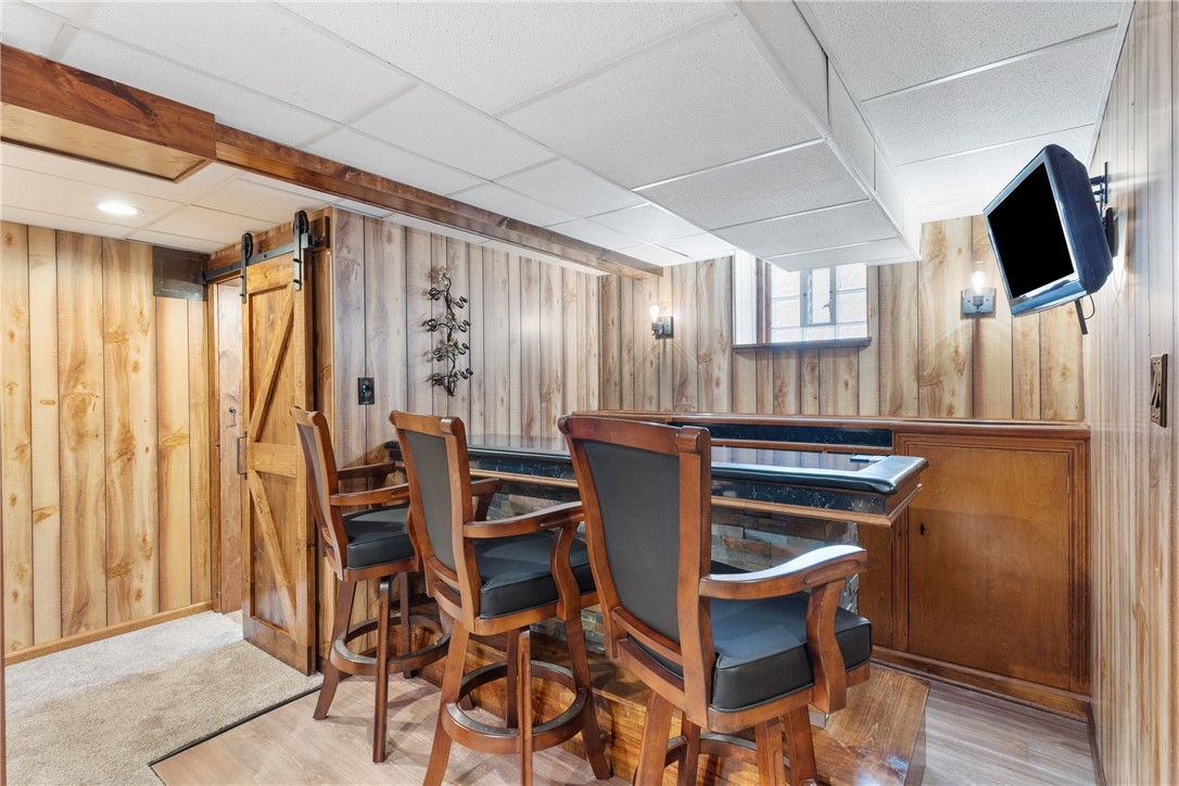 Dormont, Pennsylvania 15216, United States, 4 Bedrooms Bedrooms, ,2 BathroomsBathrooms,Residential,Contingent,129430
