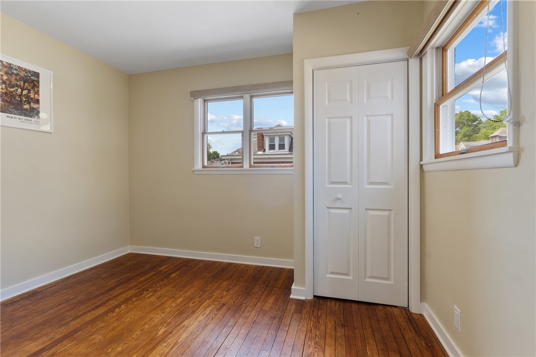 Dormont, Pennsylvania 15216, United States, 4 Bedrooms Bedrooms, ,2 BathroomsBathrooms,Residential,Contingent,129430