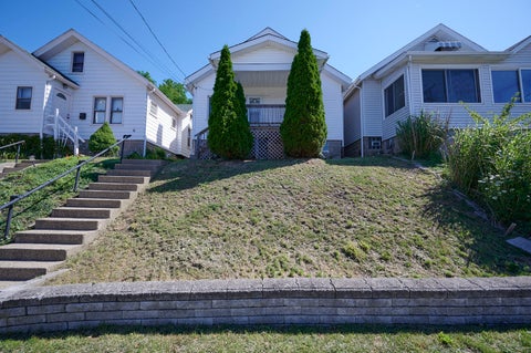 Photo for 1245 Woodbourne Avenue