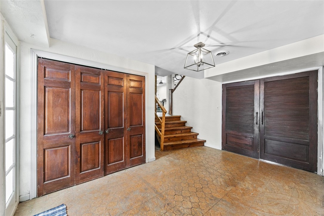 Bullskin Twp, Pennsylvania 15425, United States, 4 Bedrooms Bedrooms, ,3 BathroomsBathrooms,Residential,Active,252726