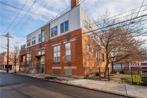 Photo for 1536 COLWELL ST 4