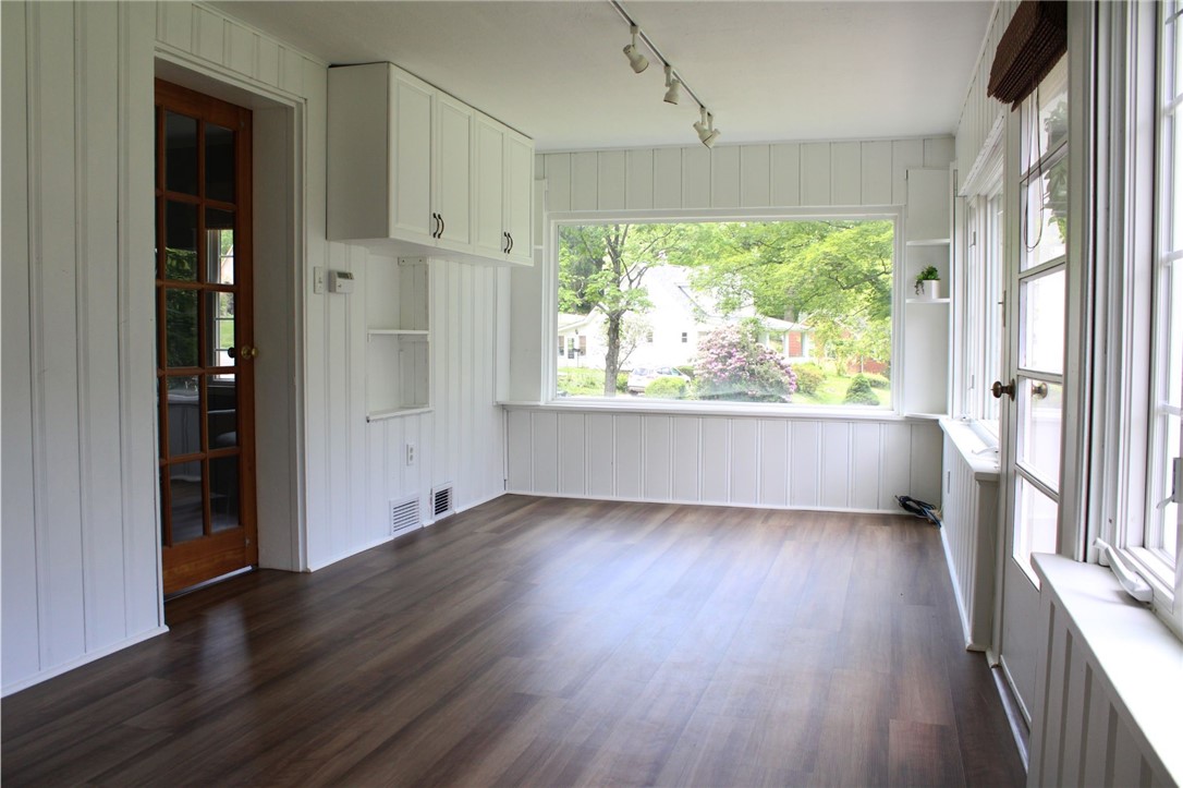 5827 Kings School Rd. Rd, Bethel Park, Pennsylvania image 9
