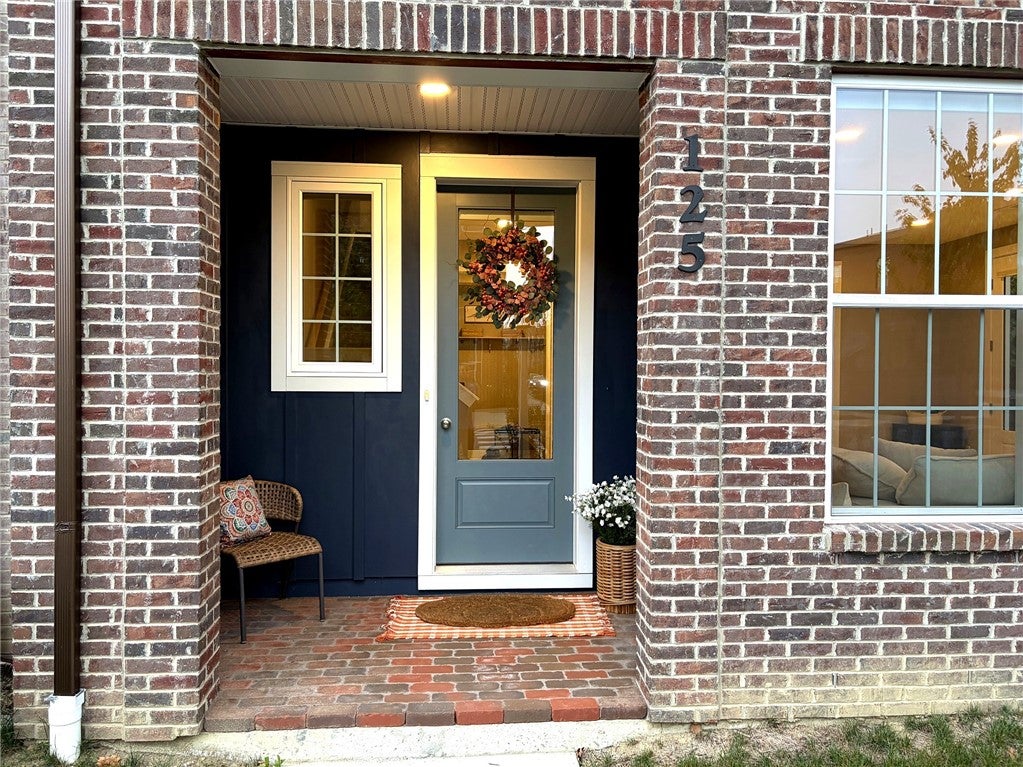 125 Main St