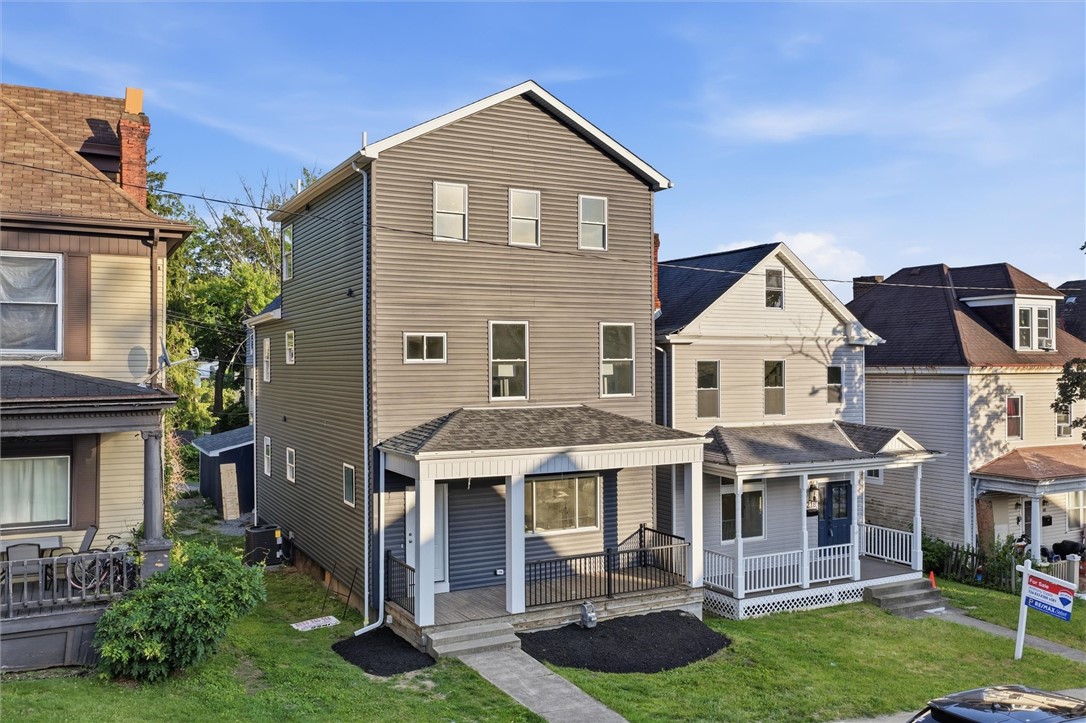222 Fisk Ave