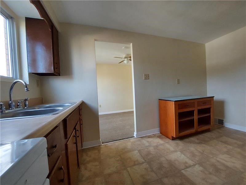 Trafford, Pennsylvania 15085, United States, 2 Bedrooms Bedrooms, ,1 BathroomBathrooms,Residential,Active,12674