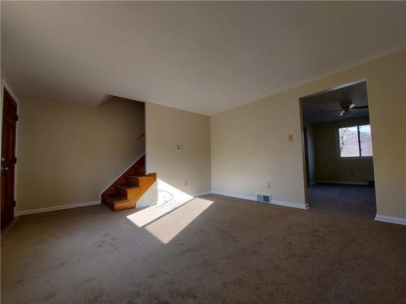 Trafford, Pennsylvania 15085, United States, 2 Bedrooms Bedrooms, ,1 BathroomBathrooms,Residential,Active,12674
