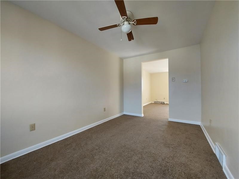 Trafford, Pennsylvania 15085, United States, 2 Bedrooms Bedrooms, ,1 BathroomBathrooms,Residential,Active,12674