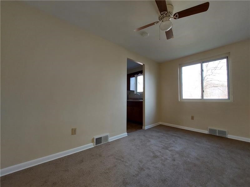 Trafford, Pennsylvania 15085, United States, 2 Bedrooms Bedrooms, ,1 BathroomBathrooms,Residential,Active,12674