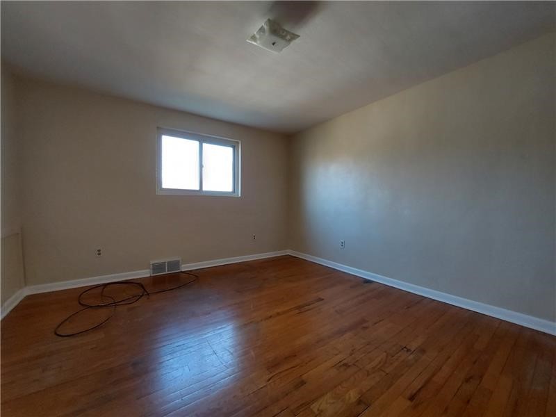 Trafford, Pennsylvania 15085, United States, 2 Bedrooms Bedrooms, ,1 BathroomBathrooms,Residential,Active,12674