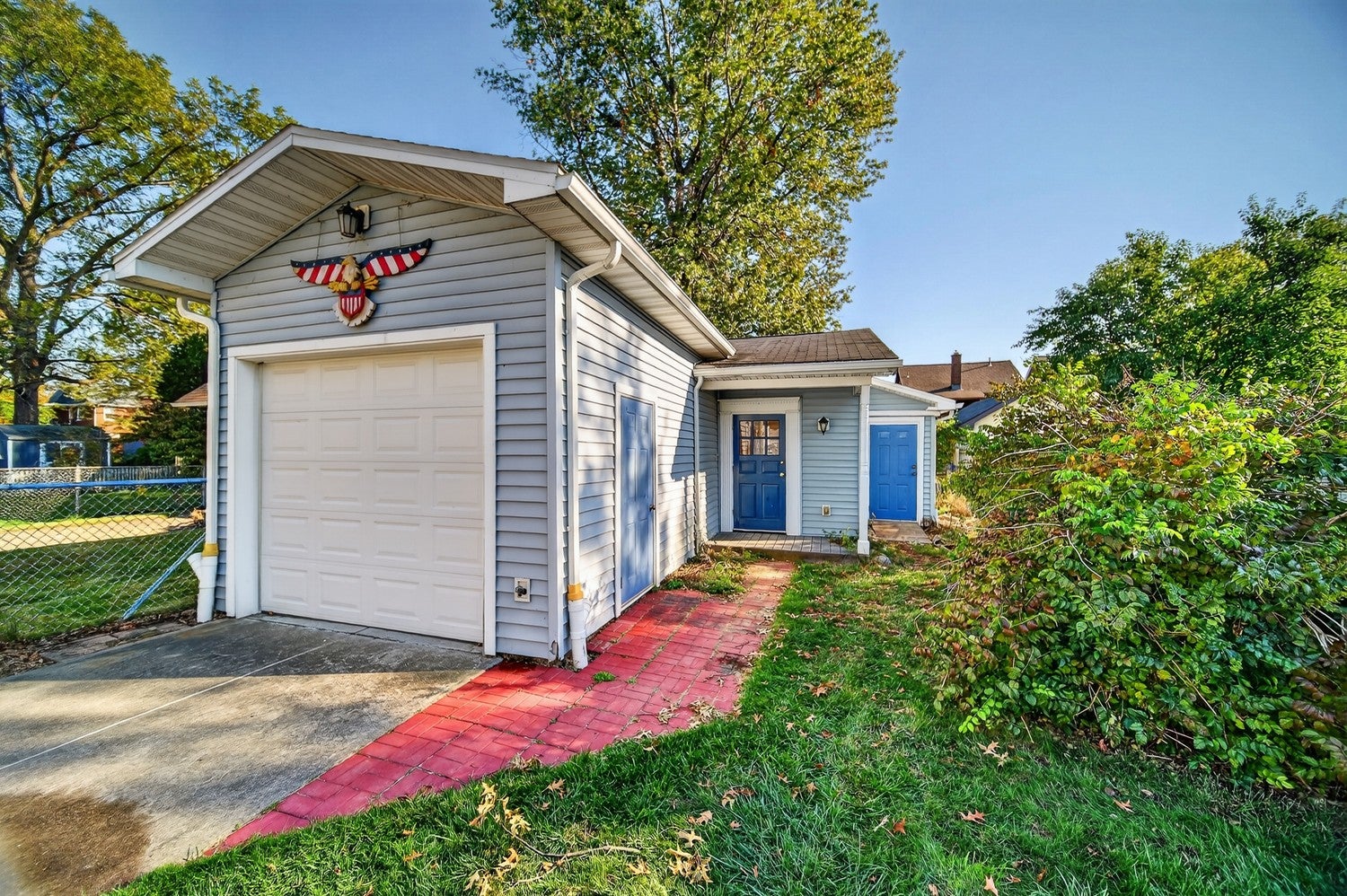 547 STAFFORD Avenue