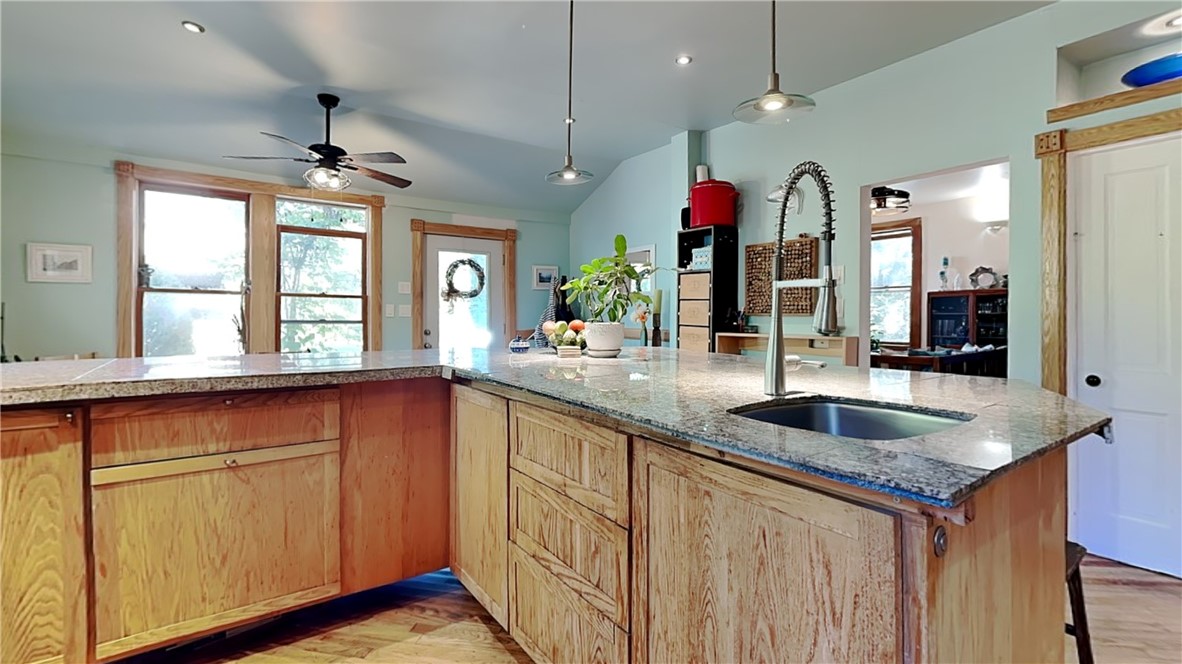 Hampton, Pennsylvania 15101, United States, 3 Bedrooms Bedrooms, ,2 BathroomsBathrooms,Residential,Active,223434