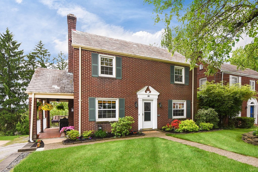 44 Pocono Dr