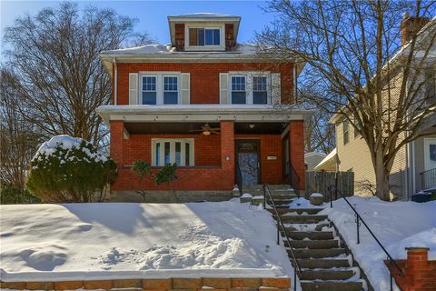 Photo of 1536 Vance Ave, Coraopolis, PA 15108 (MLS # 1738648)