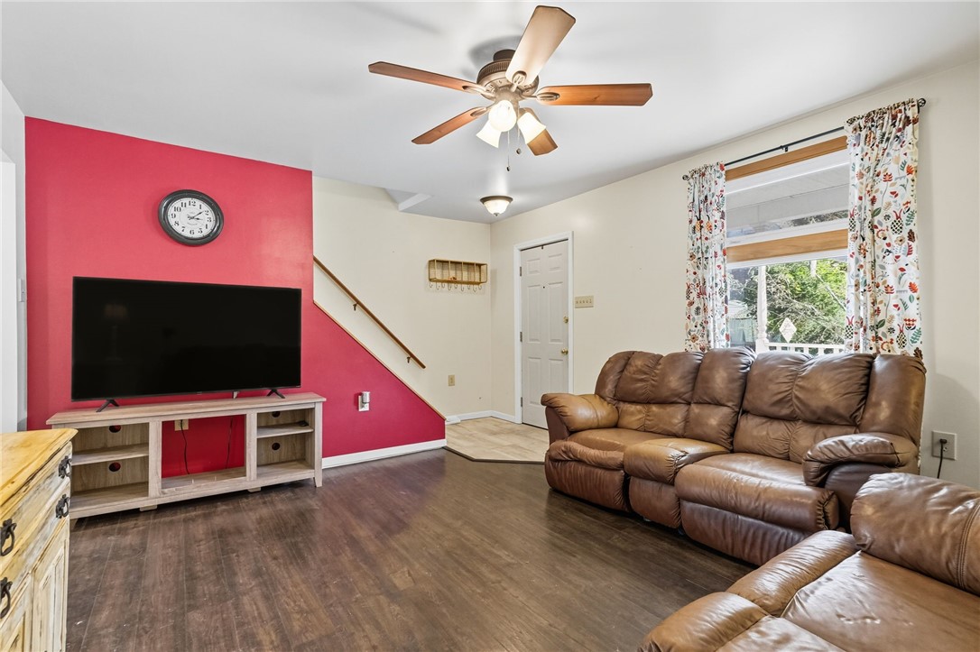 City Of But NW, Pennsylvania 16001, United States, 3 Bedrooms Bedrooms, ,2 BathroomsBathrooms,Residential,Contingent,226297