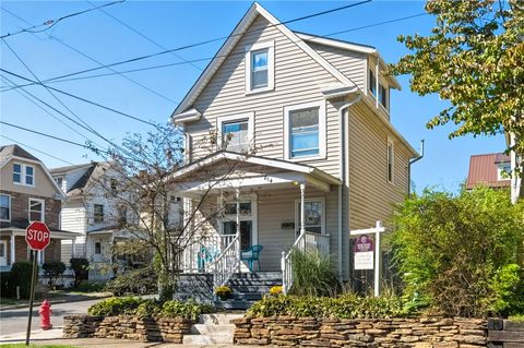 Photo of 814 Wood St, Butler, PA 16001 (MLS # 1725156)