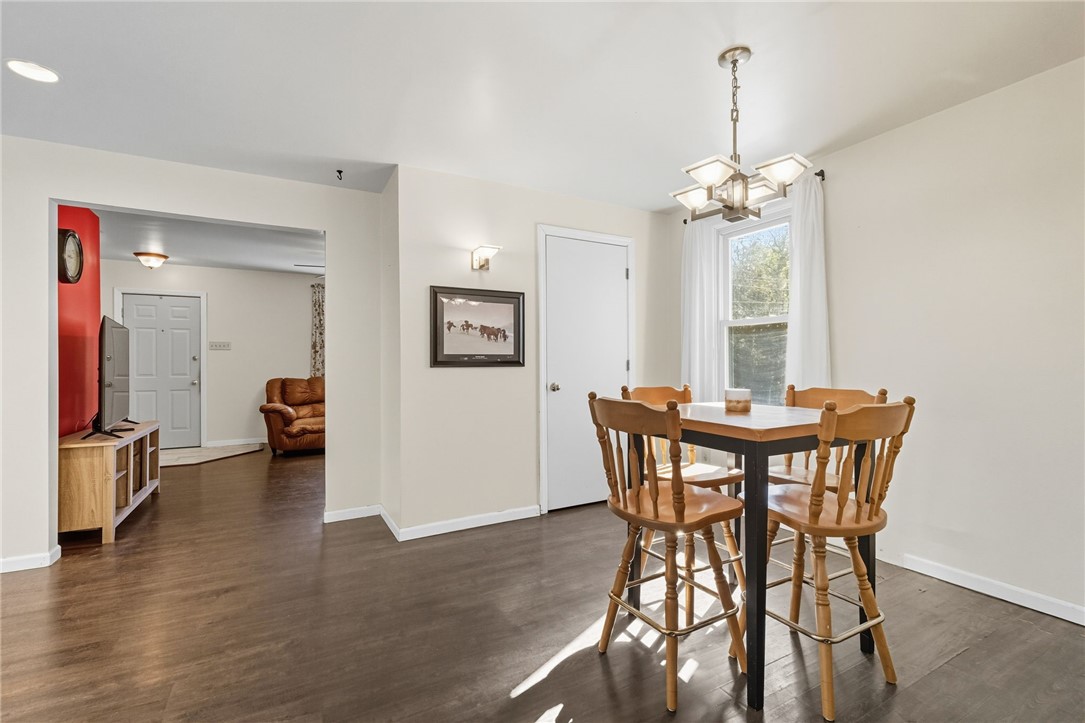 City Of But NW, Pennsylvania 16001, United States, 3 Bedrooms Bedrooms, ,2 BathroomsBathrooms,Residential,Contingent,226297