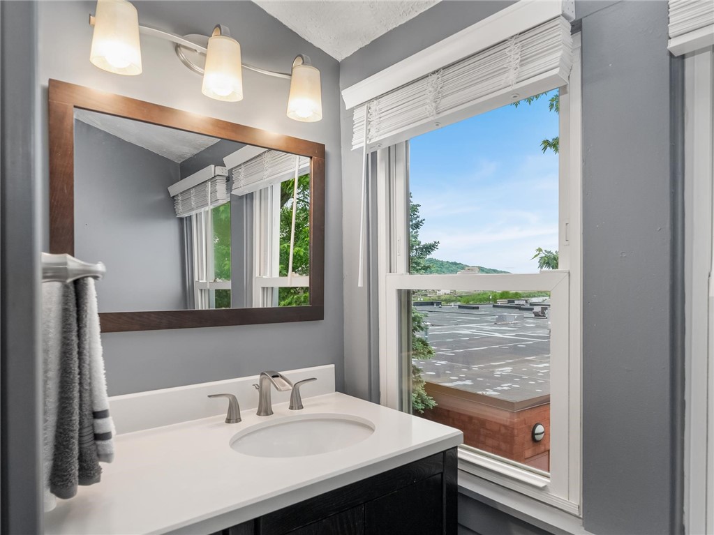 258 Wayne Street St, Baden, Pennsylvania image 17