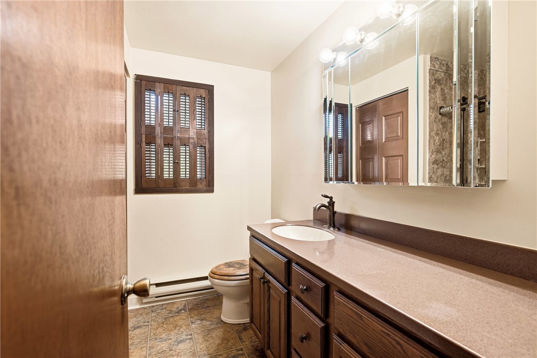 Somerset Boro, Pennsylvania 15501, United States, 2 Bedrooms Bedrooms, ,1 BathroomBathrooms,Residential,Active,236894