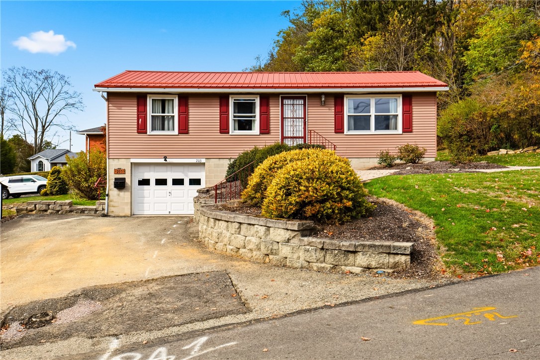 Somerset Boro, Pennsylvania 15501, United States, 2 Bedrooms Bedrooms, ,1 BathroomBathrooms,Residential,Active,236894