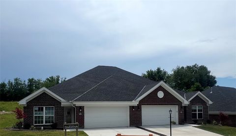 150 Shady River Blvd 56A Economy PA 15005