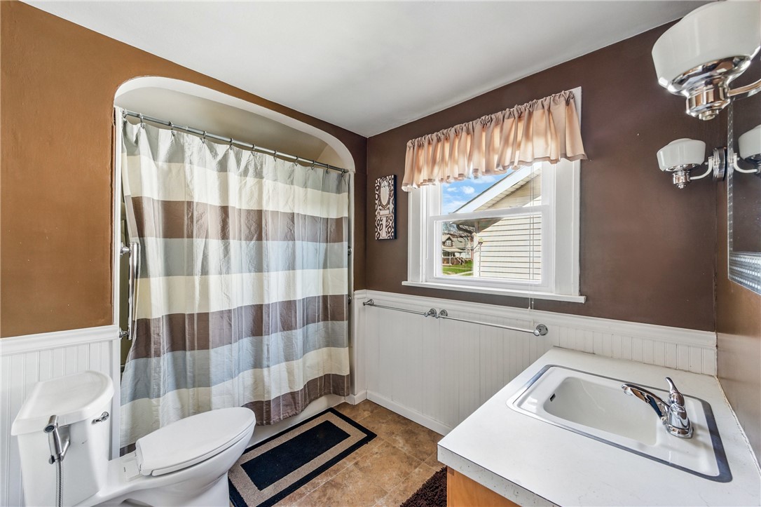 461 Service Ave Ave, Sharon, Pennsylvania image 18