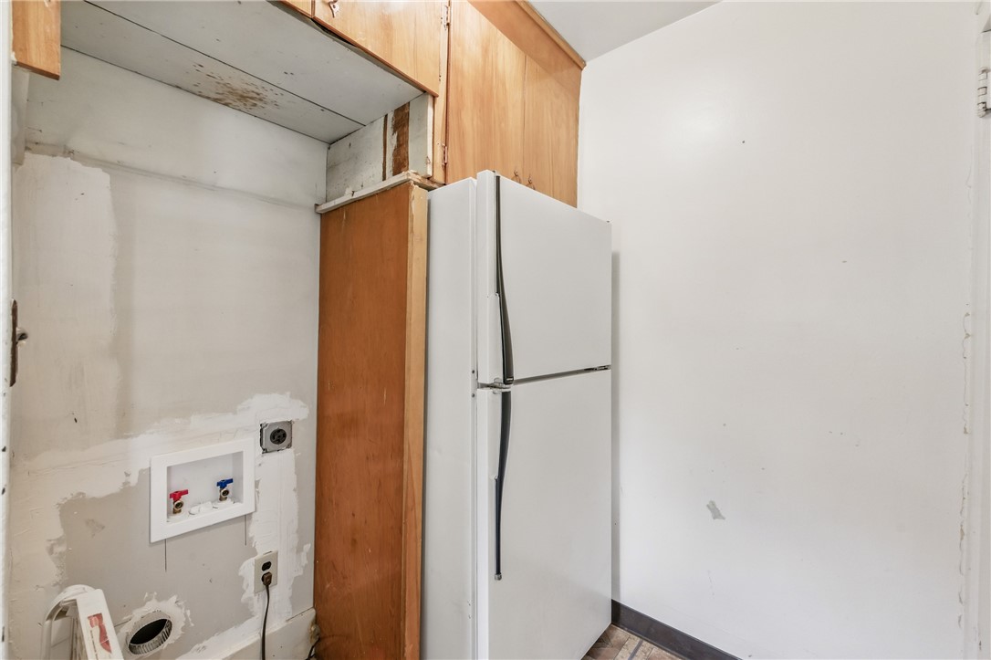 461 Service Ave Ave, Sharon, Pennsylvania image 11