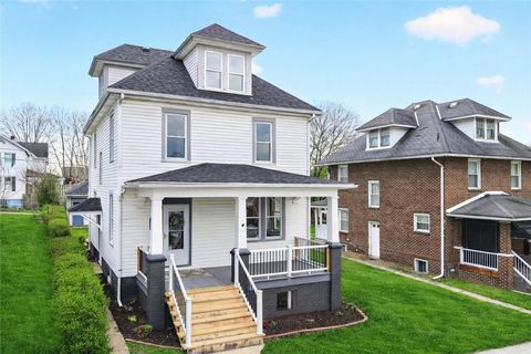 Photo of 736 Mace St, Greensburg, PA 15601 (MLS # 1749236)