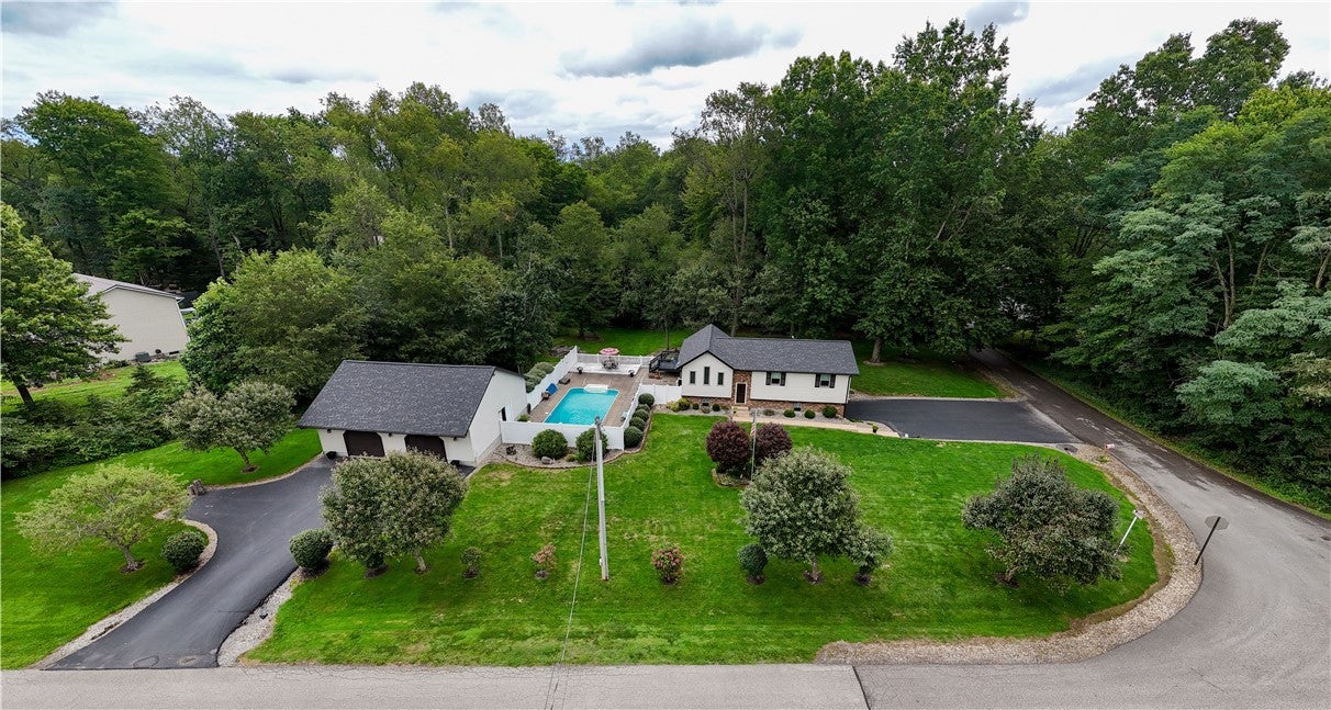 725 Niagara Trl